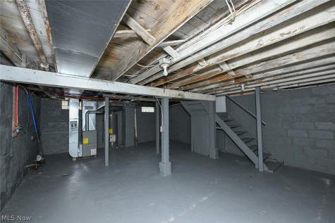 980 Neptune Avenue Akron OH 44301