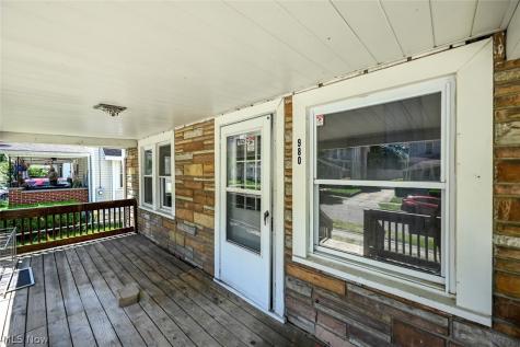 980 Neptune Avenue Akron OH 44301