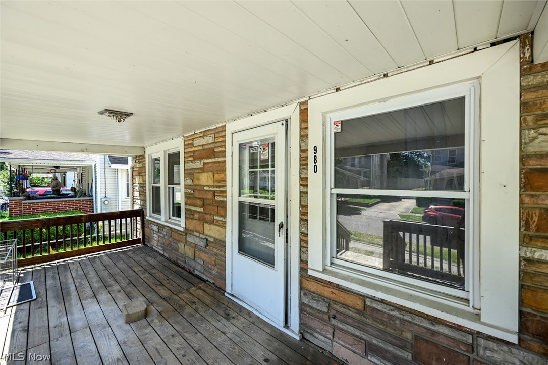 980 Neptune Avenue Akron OH 44301