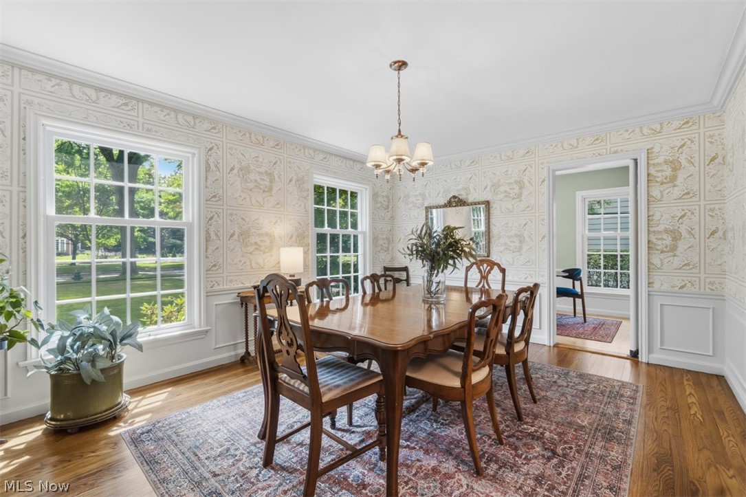 2748 Belvoir Boulevard Shaker Heights OH 44122