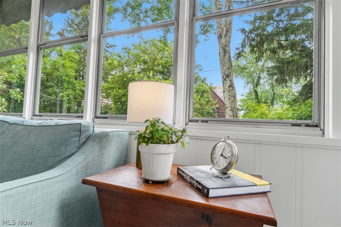 2748 Belvoir Boulevard Shaker Heights OH 44122