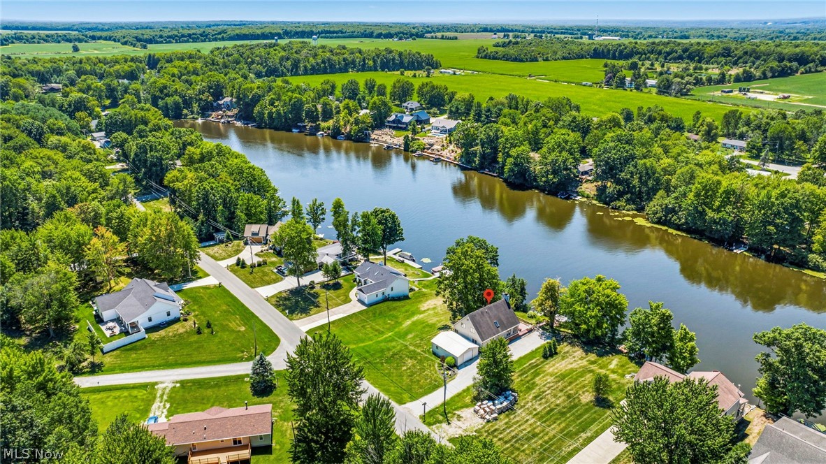 1452 Lake Vue Drive Roaming Shores OH 44085
