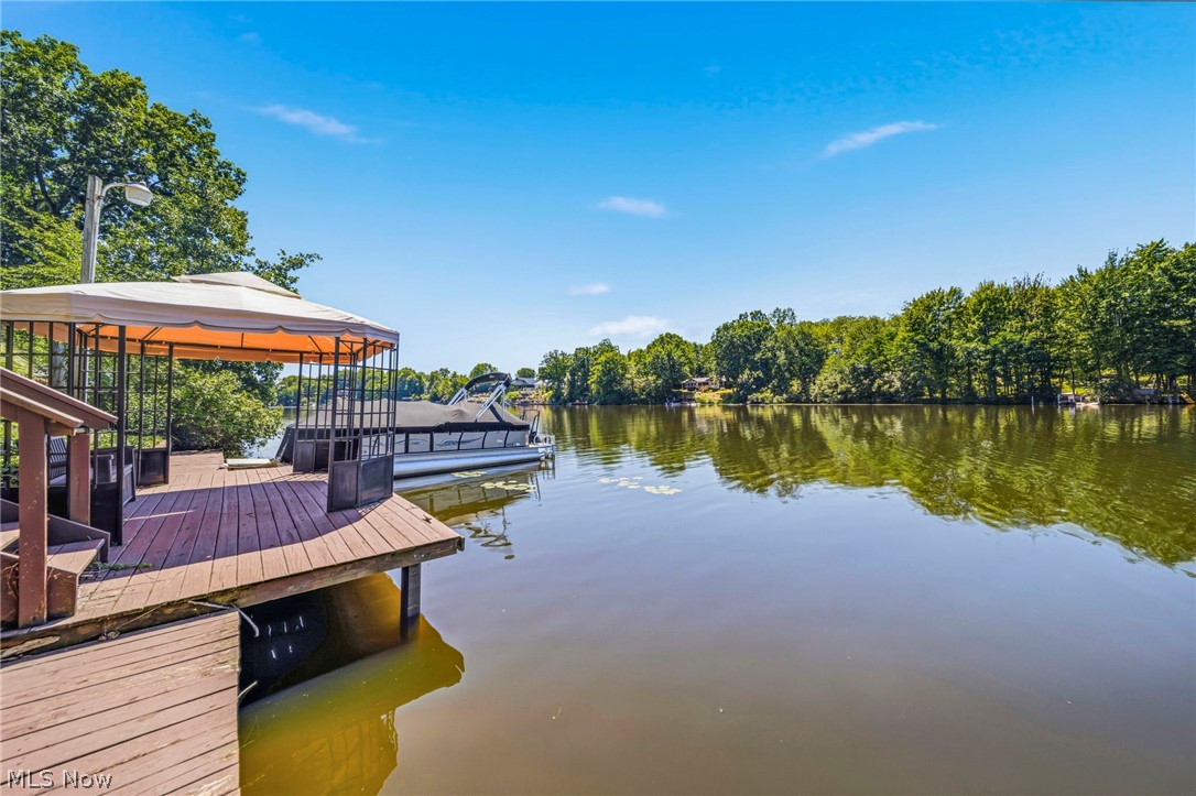 1452 Lake Vue Drive Roaming Shores OH 44085