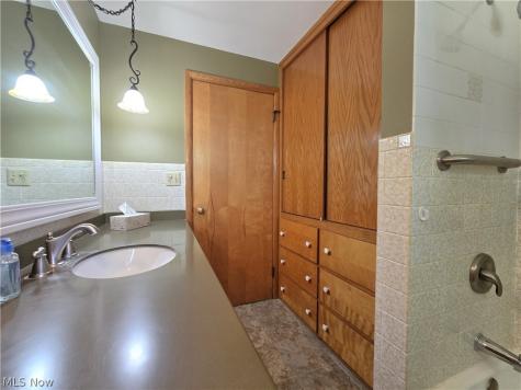 116 Hawthorne Avenue Rittman OH 44270