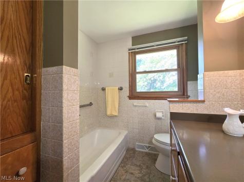 116 Hawthorne Avenue Rittman OH 44270