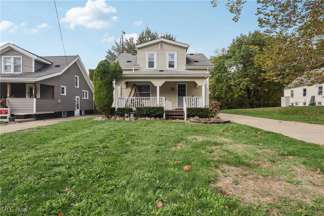 1674 Betz Drive Akron OH 44306