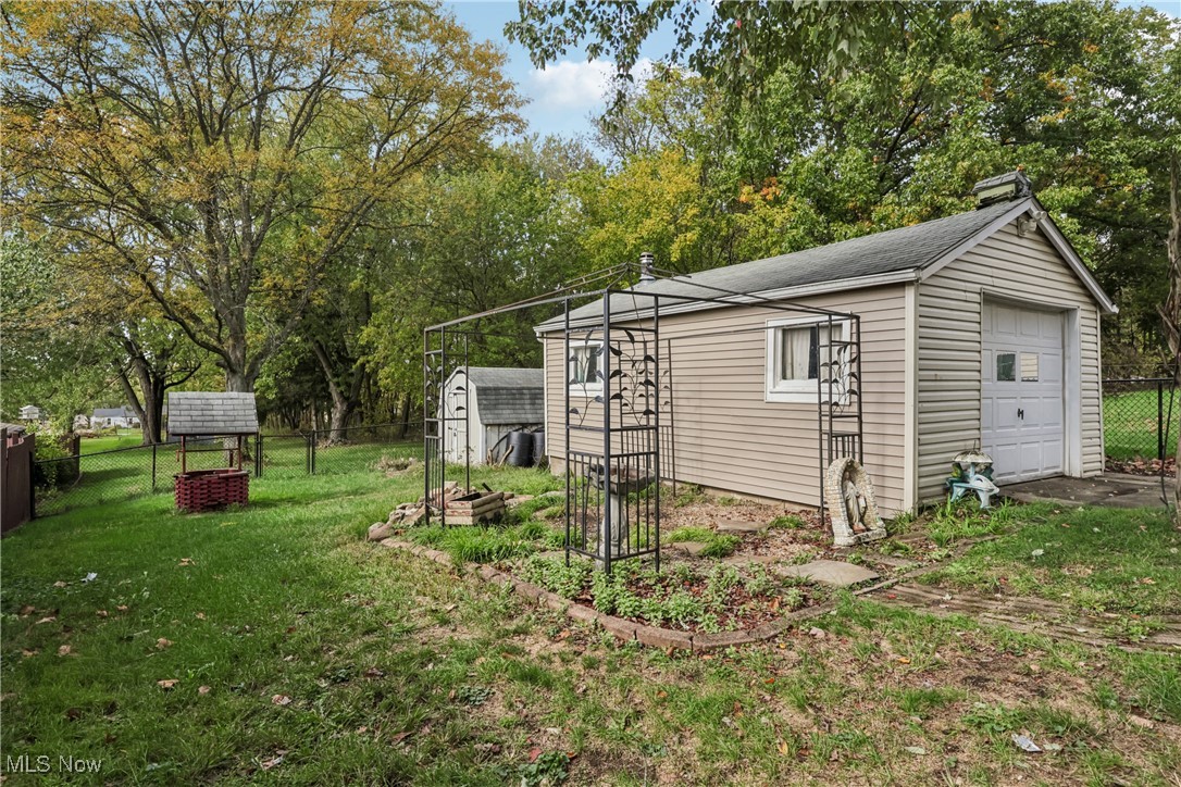 1674 Betz Drive Akron OH 44306