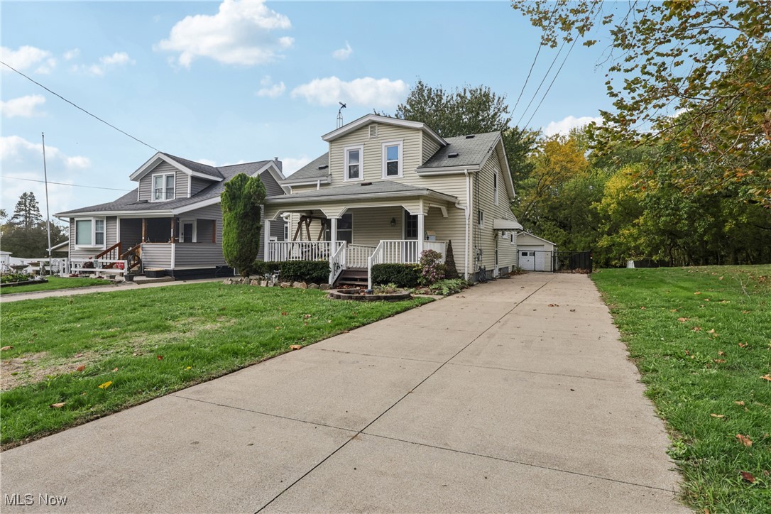 1674 Betz Drive Akron OH 44306