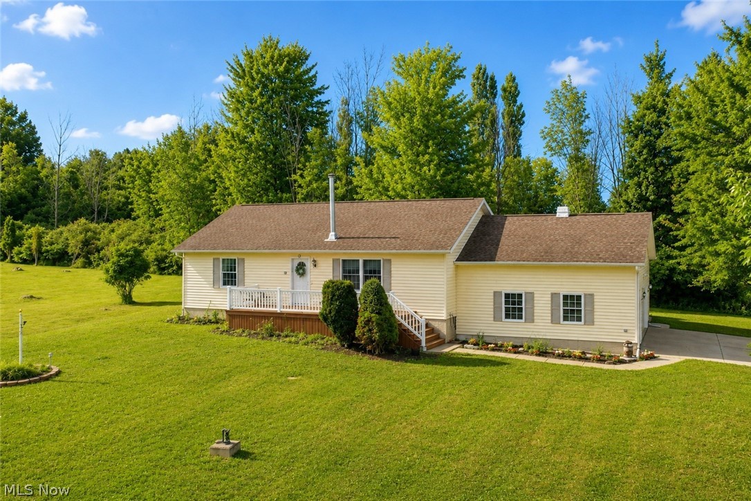 6077 Weaver Road Conneaut OH 44030
