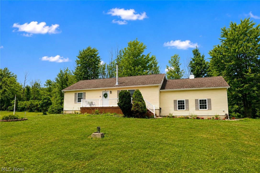 6077 Weaver Road Conneaut OH 44030