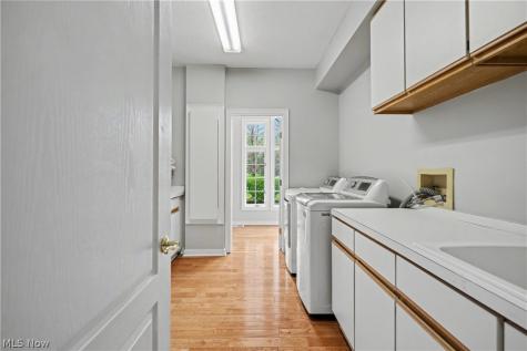 32282 Dakota Run Avon Lake OH 44012