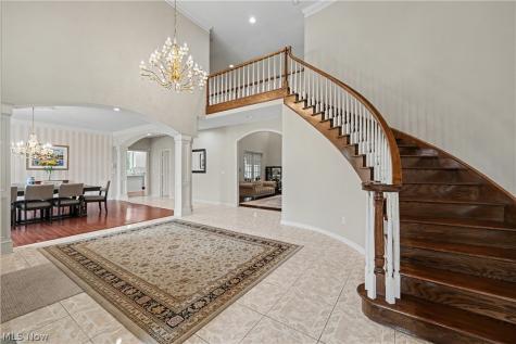 32282 Dakota Run Avon Lake OH 44012
