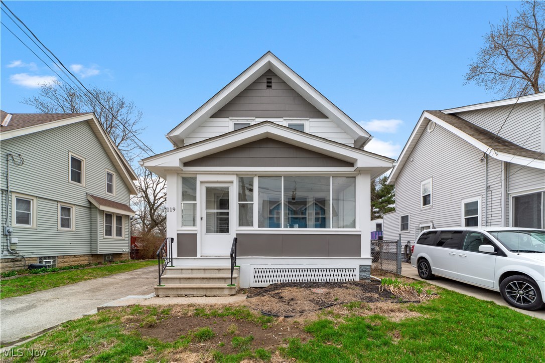 119 Waverly Place Lorain OH 44052