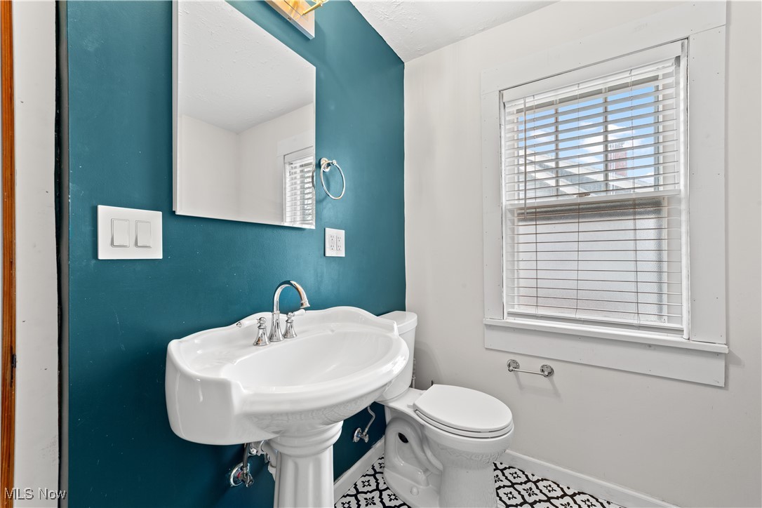 119 Waverly Place Lorain OH 44052