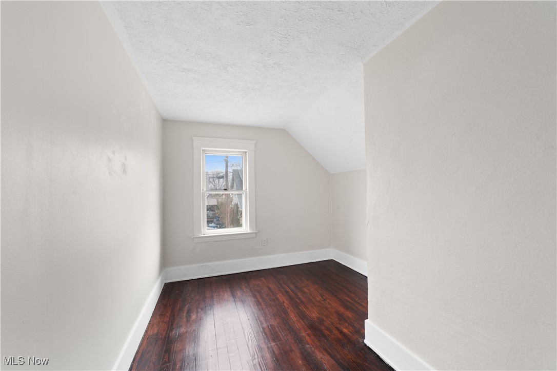 119 Waverly Place Lorain OH 44052