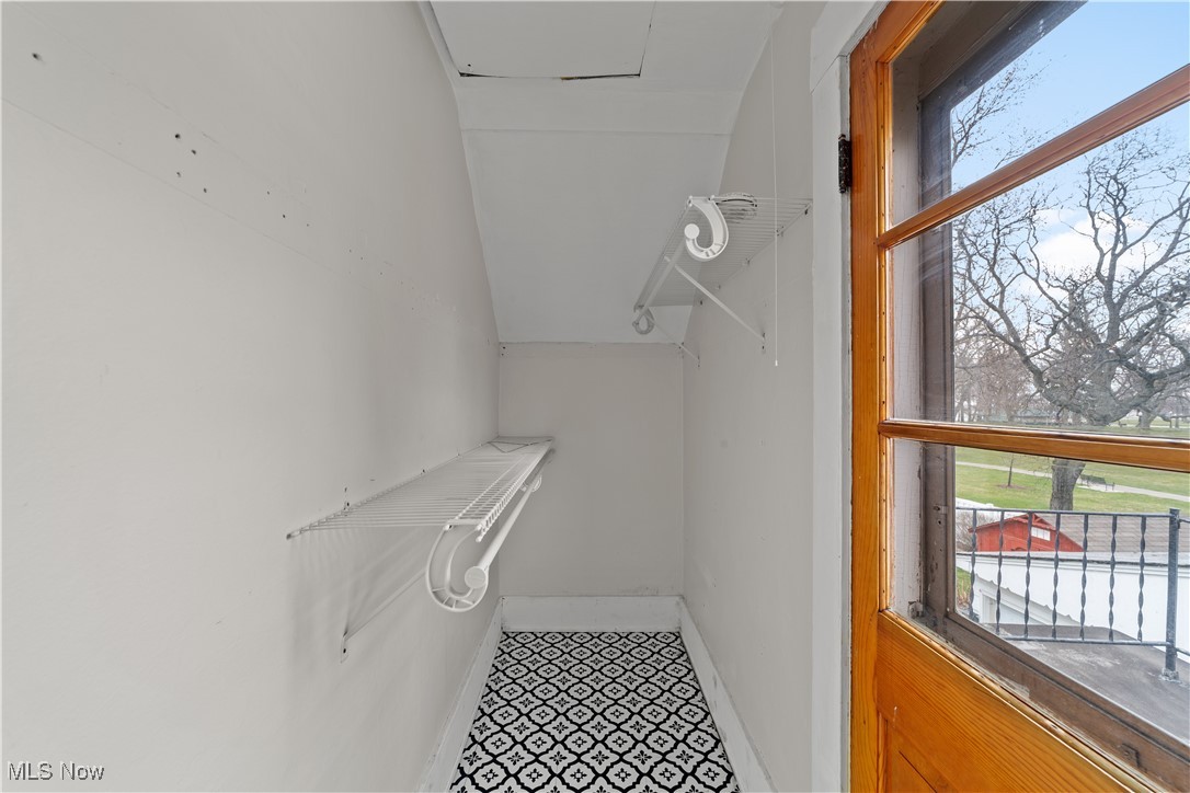 119 Waverly Place Lorain OH 44052