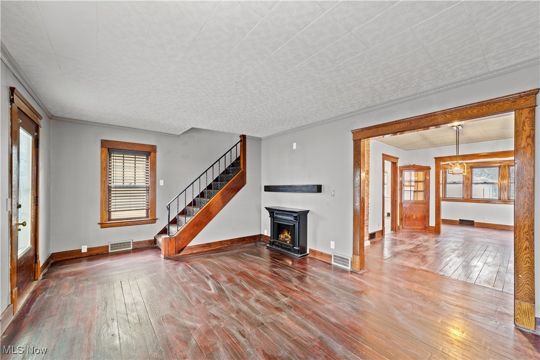 119 Waverly Place Lorain OH 44052