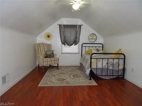 532 Princeton Avenue Elyria OH 44035