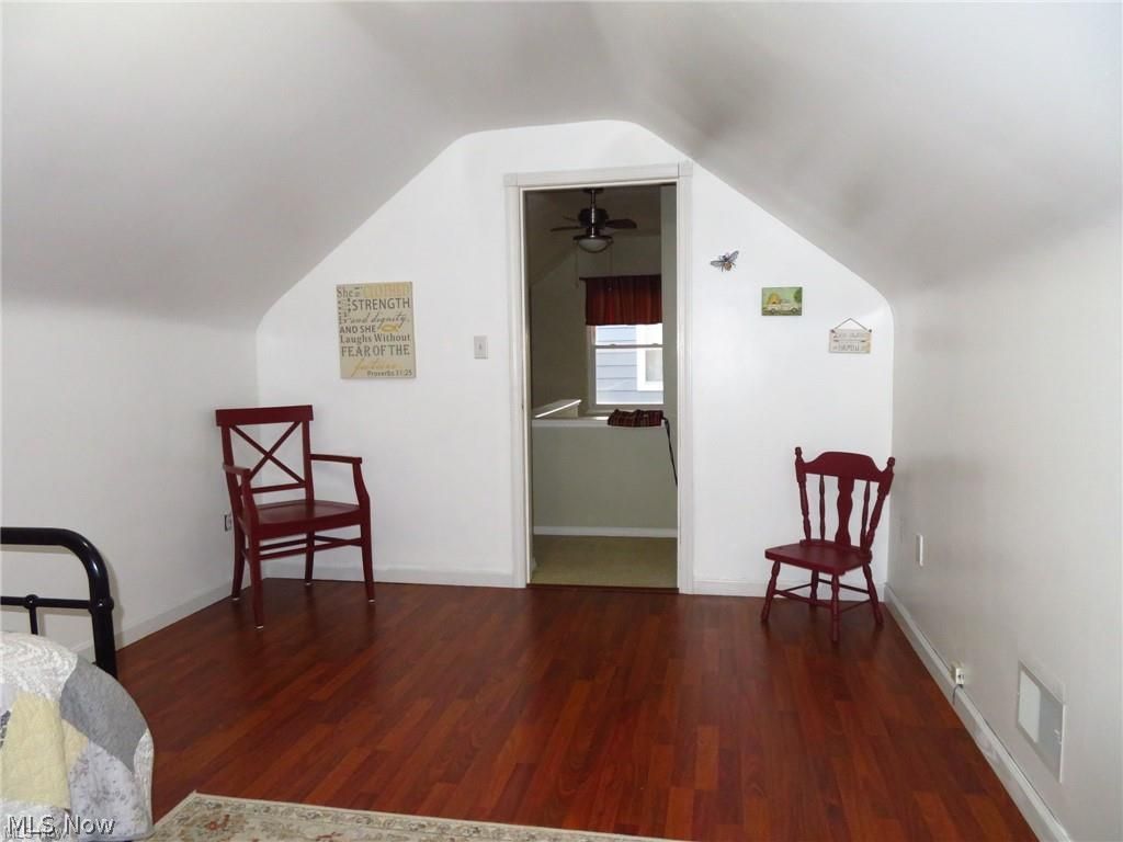 532 Princeton Avenue Elyria OH 44035