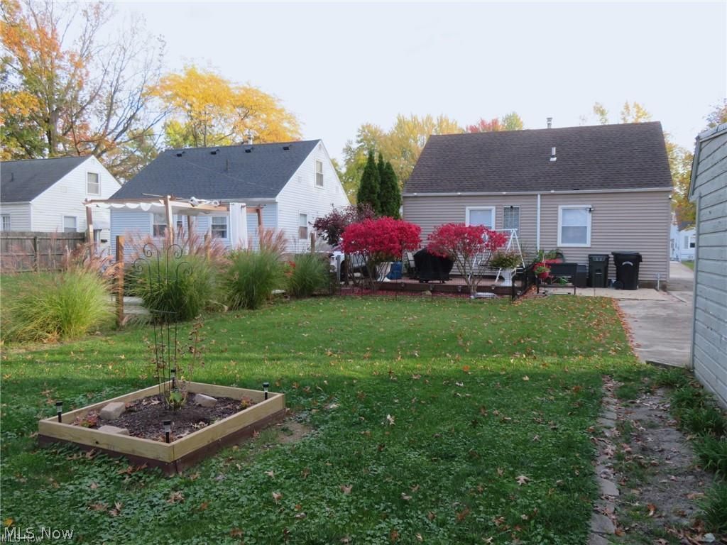 532 Princeton Avenue Elyria OH 44035