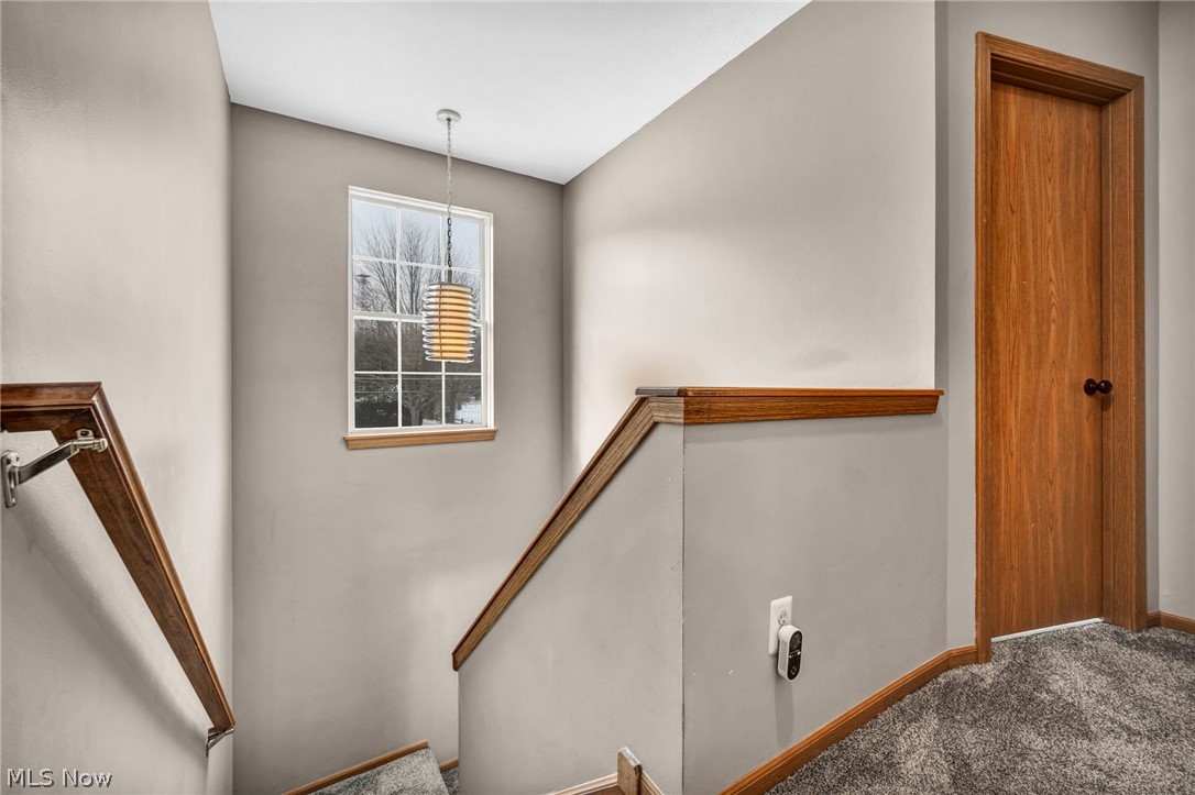 27 Kenilworth Avenue Painesville OH 44077