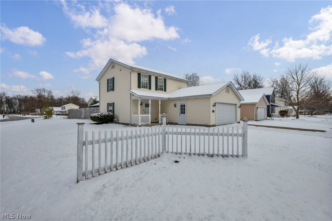 27 Kenilworth Avenue Painesville OH 44077