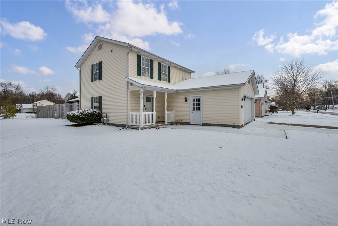 27 Kenilworth Avenue Painesville OH 44077