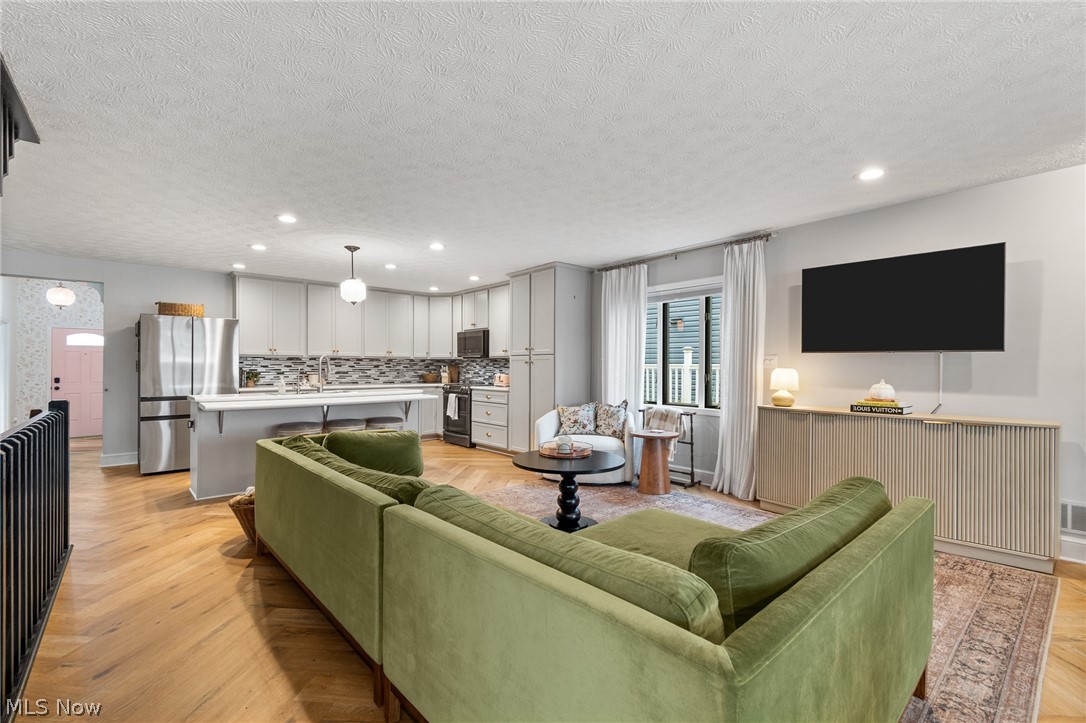 136 Wymore Avenue Akron OH 44319
