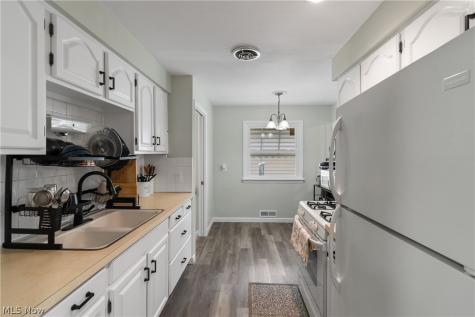3415 Norris Avenue Parma OH 44134