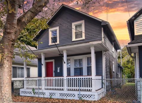 2061 W 33rd Street Cleveland OH 44113