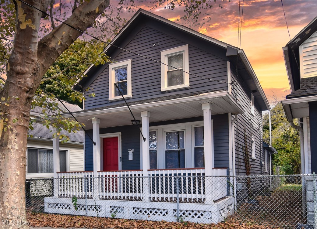 2061 W 33rd Street Cleveland OH 44113