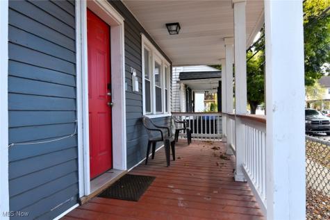 2061 W 33rd Street Cleveland OH 44113
