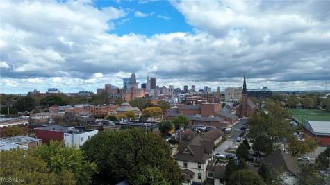 2061 W 33rd Street Cleveland OH 44113