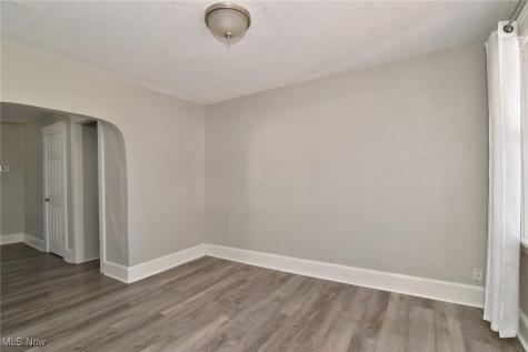 2061 W 33rd Street Cleveland OH 44113
