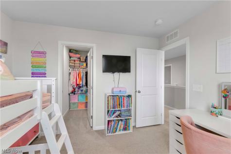 180 Wild Flower Drive Elyria OH 44035