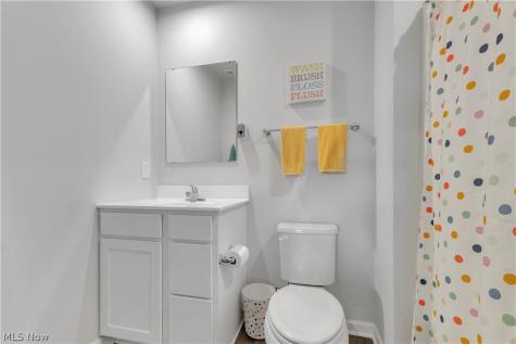 180 Wild Flower Drive Elyria OH 44035