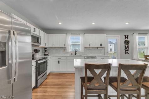 180 Wild Flower Drive Elyria OH 44035