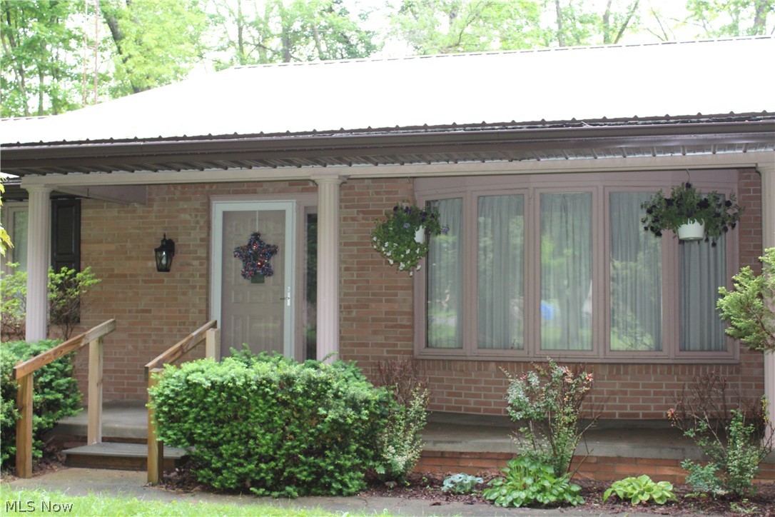 4110 Paris Avenue SE Minerva OH 44657
