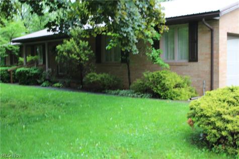4110 Paris Avenue SE Minerva OH 44657