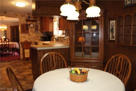 4110 Paris Avenue SE Minerva OH 44657