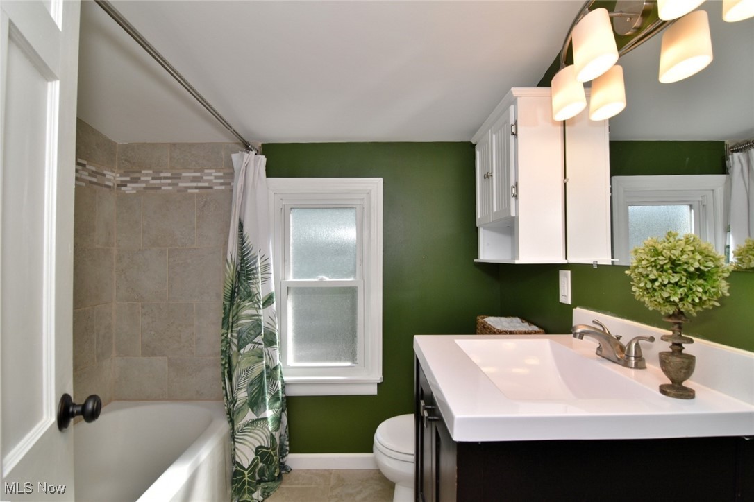 782 Memorial Parkway Akron OH 44303