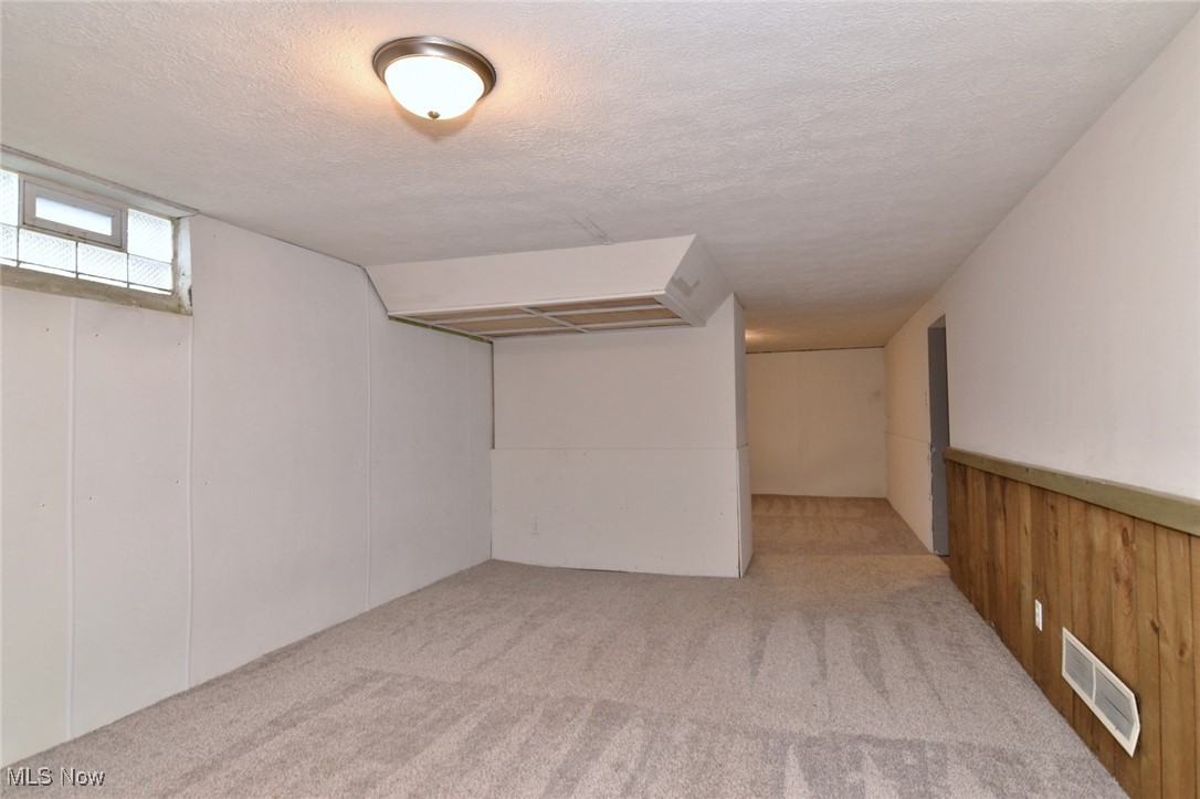 782 Memorial Parkway Akron OH 44303