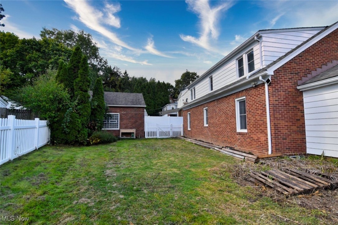 782 Memorial Parkway Akron OH 44303