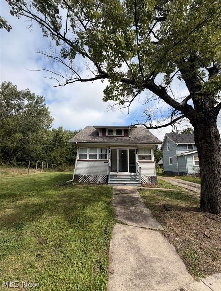 908 Palmyra Road SW Warren OH 44485