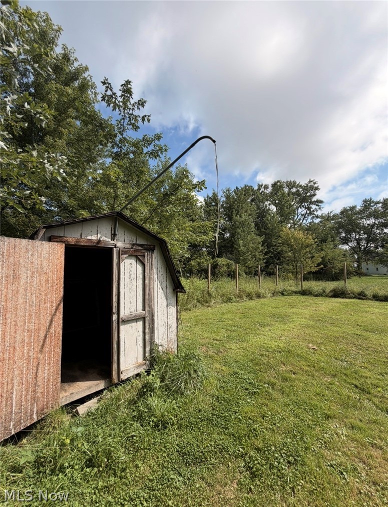 908 Palmyra Road SW Warren OH 44485
