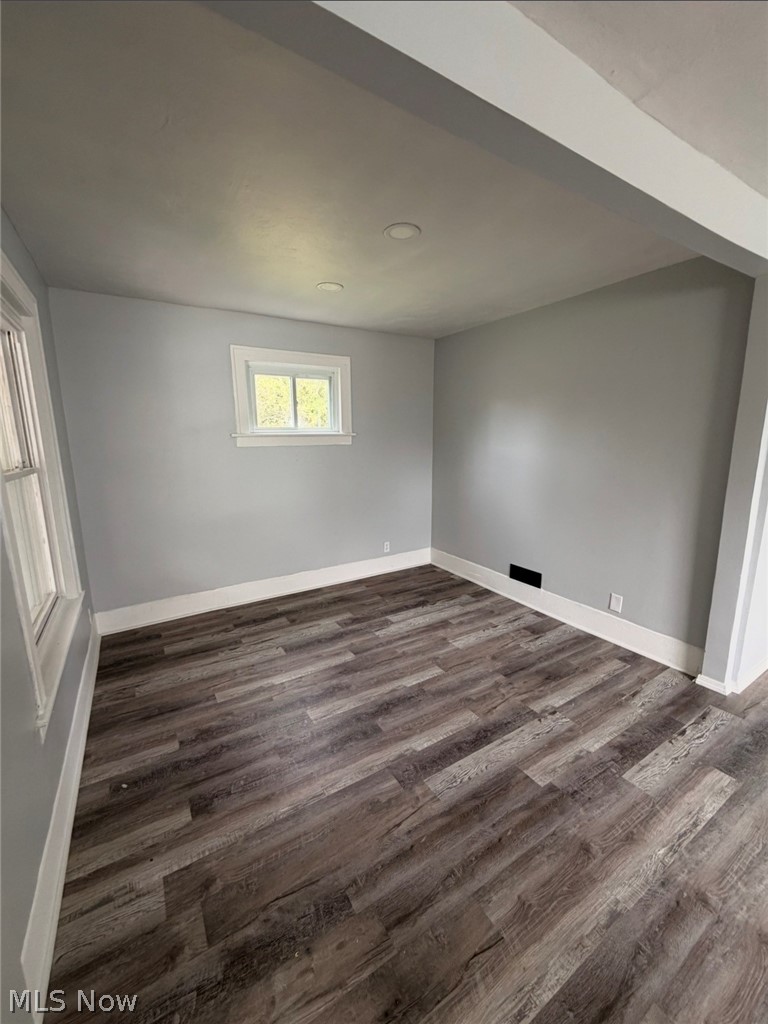908 Palmyra Road SW Warren OH 44485