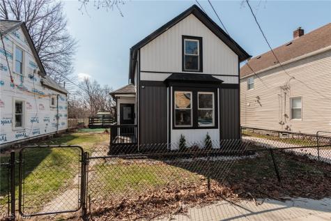 5811 Madison Avenue Cleveland OH 44102