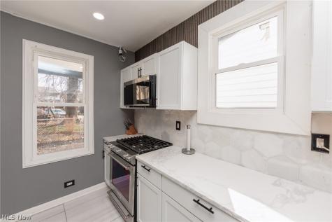 5811 Madison Avenue Cleveland OH 44102