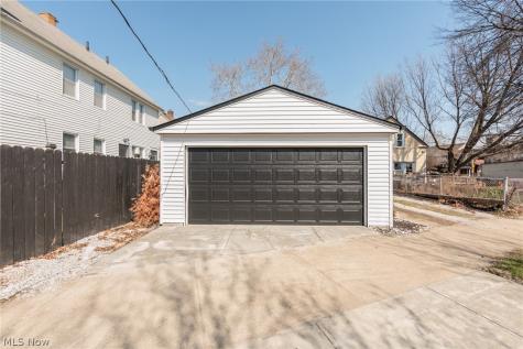 5811 Madison Avenue Cleveland OH 44102