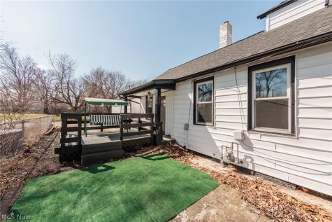 5811 Madison Avenue Cleveland OH 44102